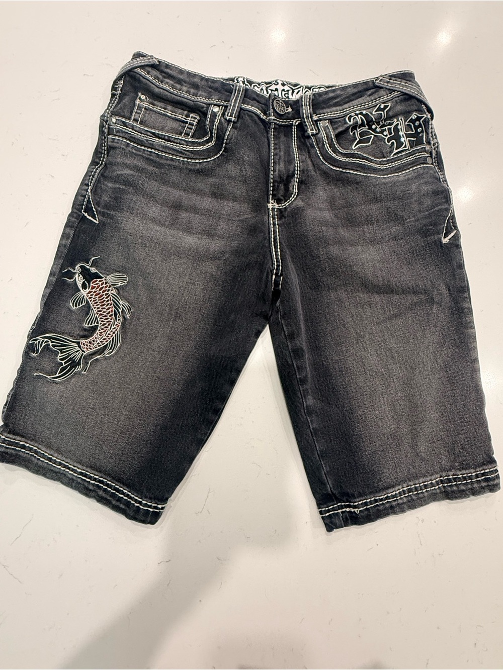 Men's 32” Ninth Hall Black Washed Denim Koi Embroidered Shorts